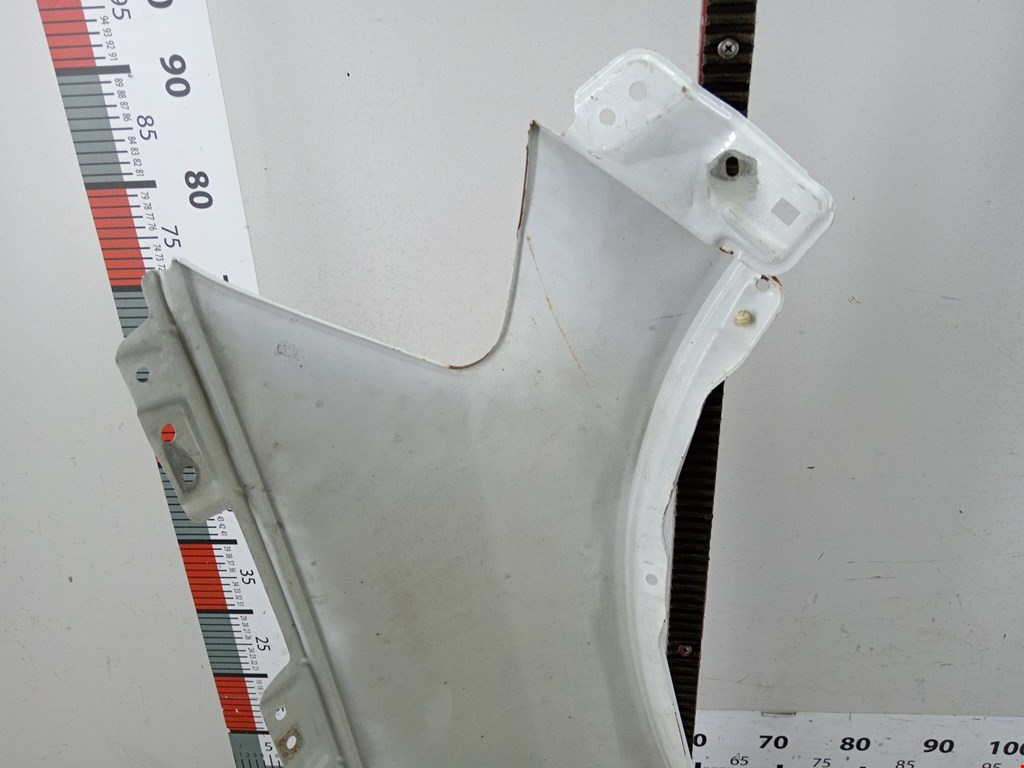 Крыло переднее левое SUZUKI SX4 2006-2014