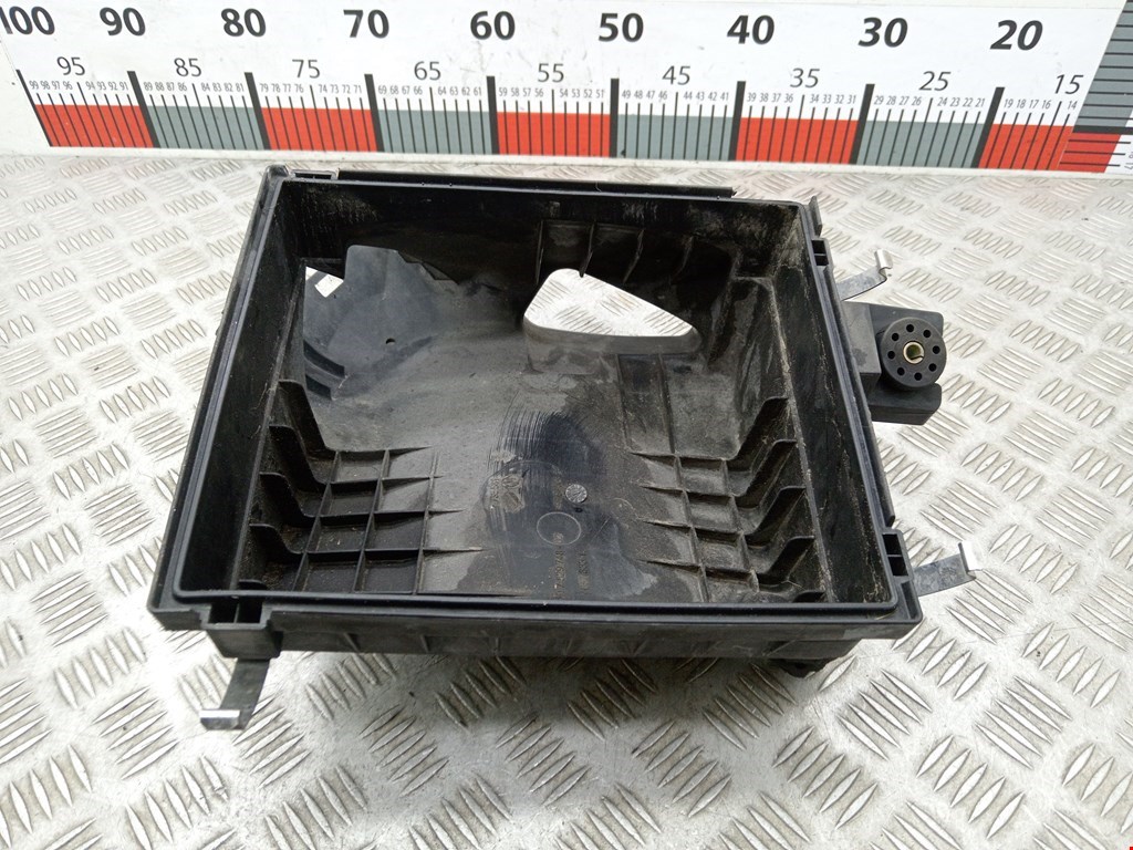 Корпус воздушного фильтра BMW X5 E53 1999-2006