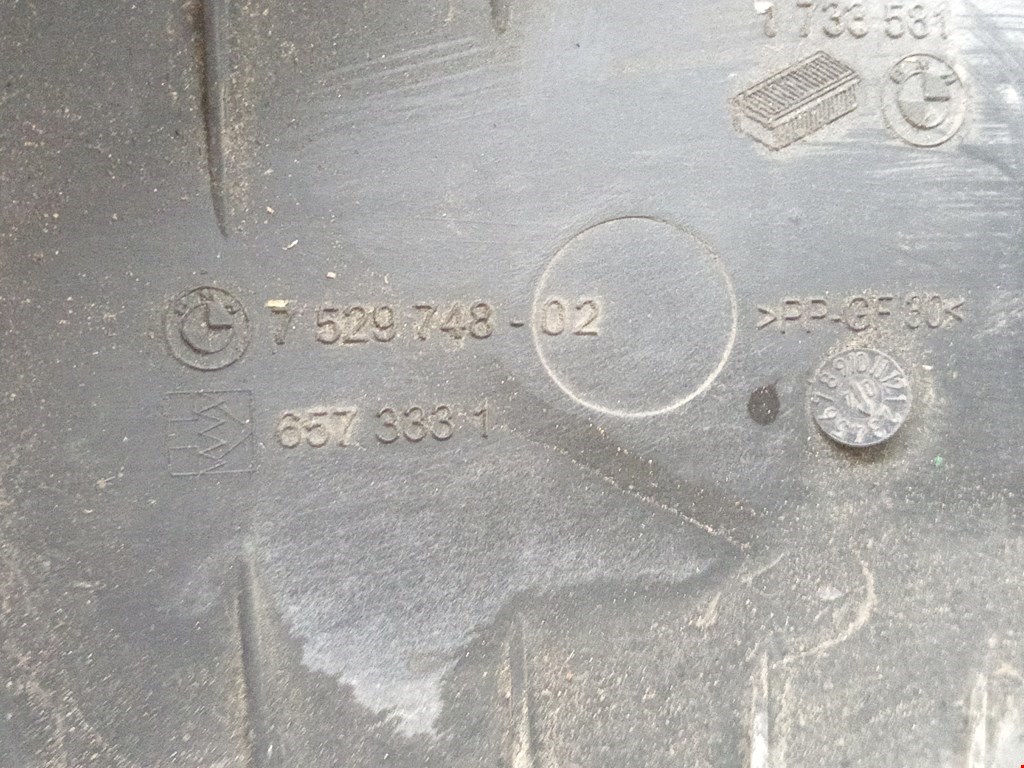 Корпус воздушного фильтра BMW X5 E53 1999-2006