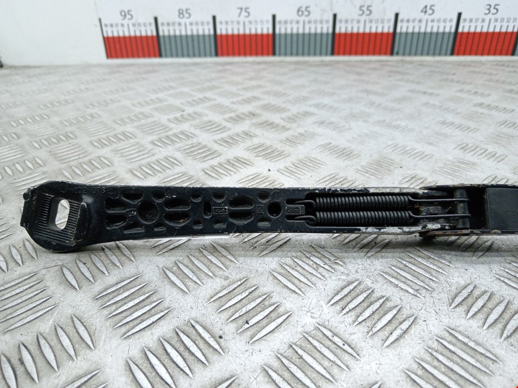 Поводок дворников передний левый/ правый BMW 5er 5 серия E39 1995-2004