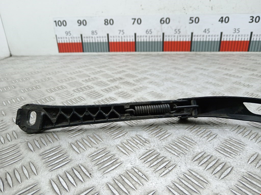 Поводок дворников передний левый/ правый BMW 5er 5 серия E60/E61 2003-2010