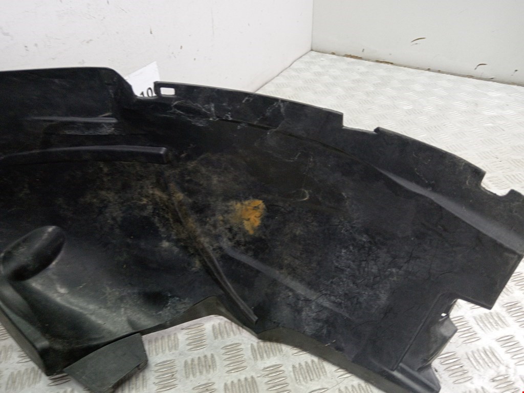 Локер (подкрылок) передний правый RENAULT Sandero 2009-2014