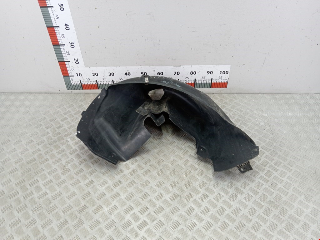 Локер (подкрылок) задний правый VOLKSWAGEN Polo V HB 2009-2017