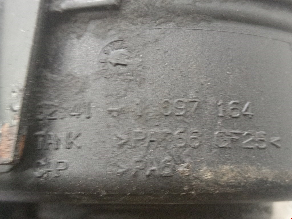 Бачок ГУР (гидроусилителя) BMW 5er 5 серия E39 1995-2004