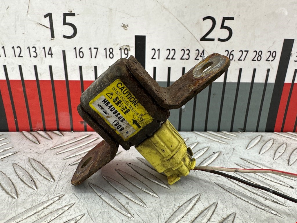 Датчик AIR BAG (подушек безопасности) MITSUBISHI Pajero III 2000-2006