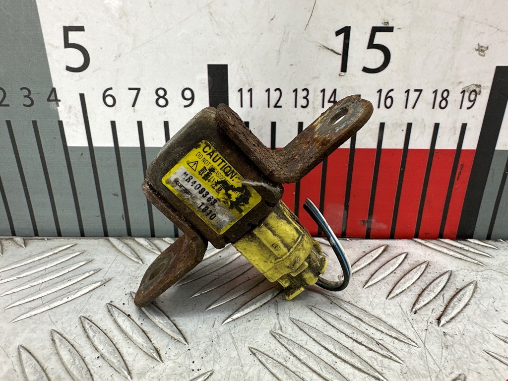 Датчик AIR BAG (подушек безопасности) MITSUBISHI Pajero III 2000-2006