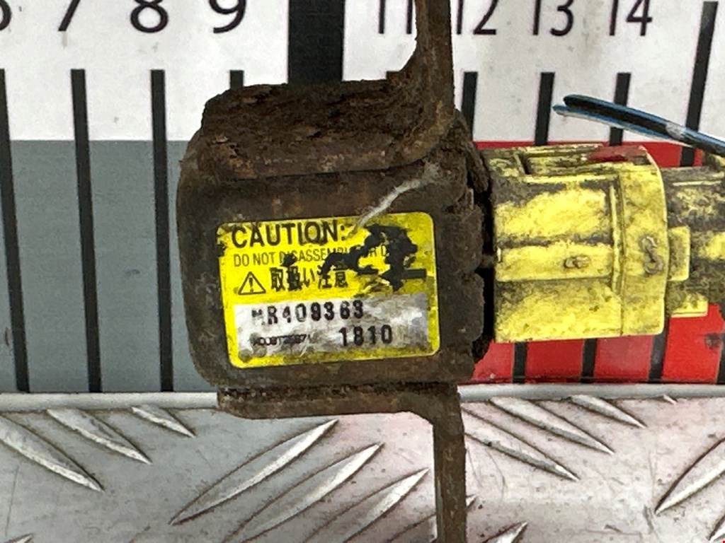 Датчик AIR BAG (подушек безопасности) MITSUBISHI Pajero III 2000-2006