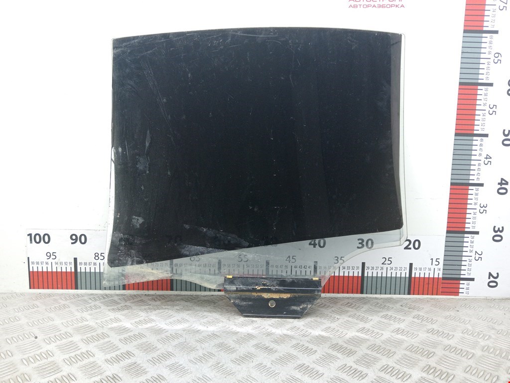 Стекло двери заднее правое BMW 7er 7 серия E65/E66 2001-2008