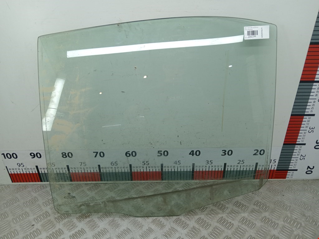 Стекло двери заднее левое BMW 5er 5 серия E39 1995-2004