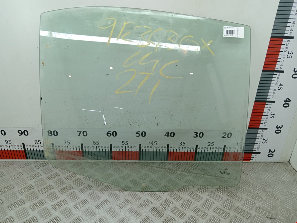 Стекло двери заднее правое BMW 5er 5 серия E39 1995-2004