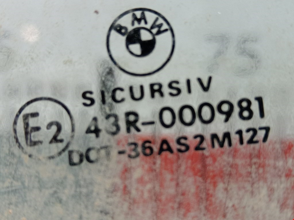 Стекло двери заднее левое BMW 5er 5 серия E39 1995-2004