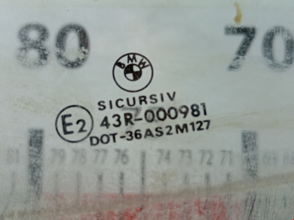 Стекло двери заднее левое BMW 5er 5 серия E39 1995-2004