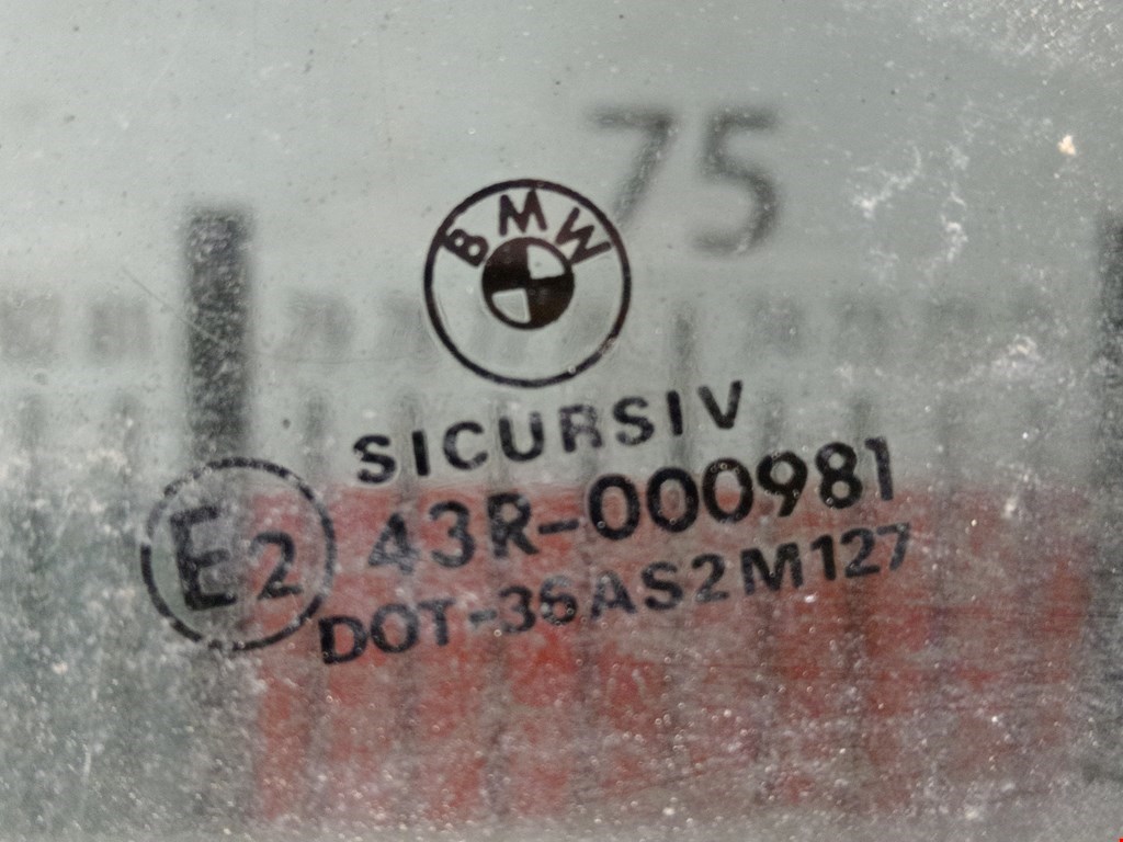 Стекло двери заднее левое BMW 5er 5 серия E39 1995-2004