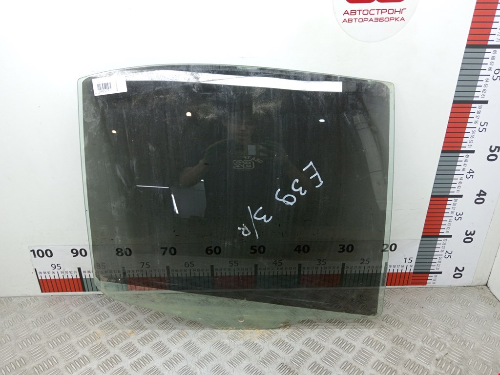 Стекло двери заднее правое BMW 5er 5 серия E39 1995-2004