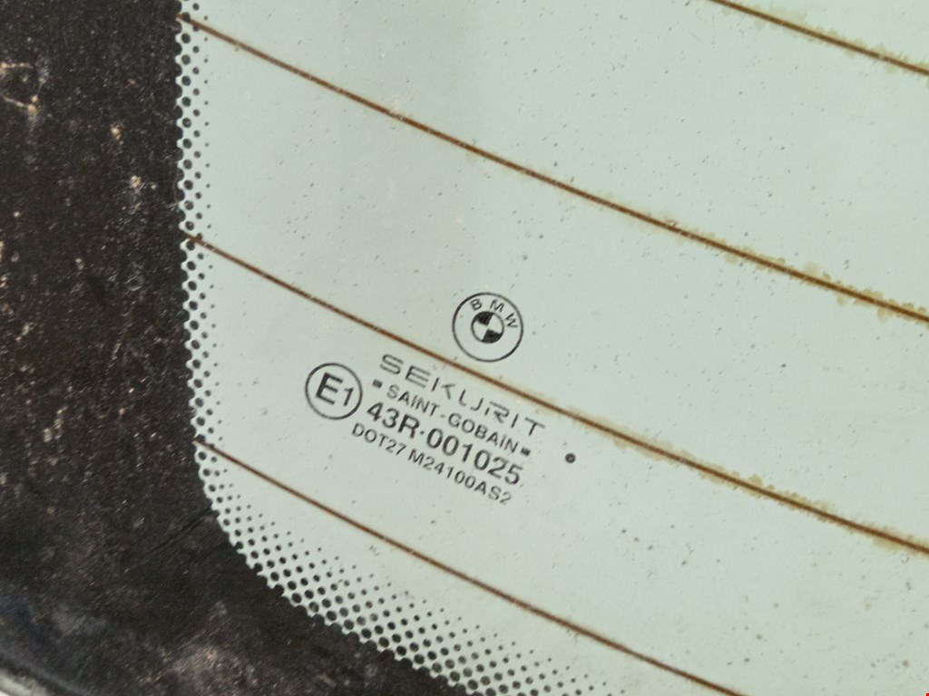 Стекло заднее BMW 5er 5 серия E39 1995-2004