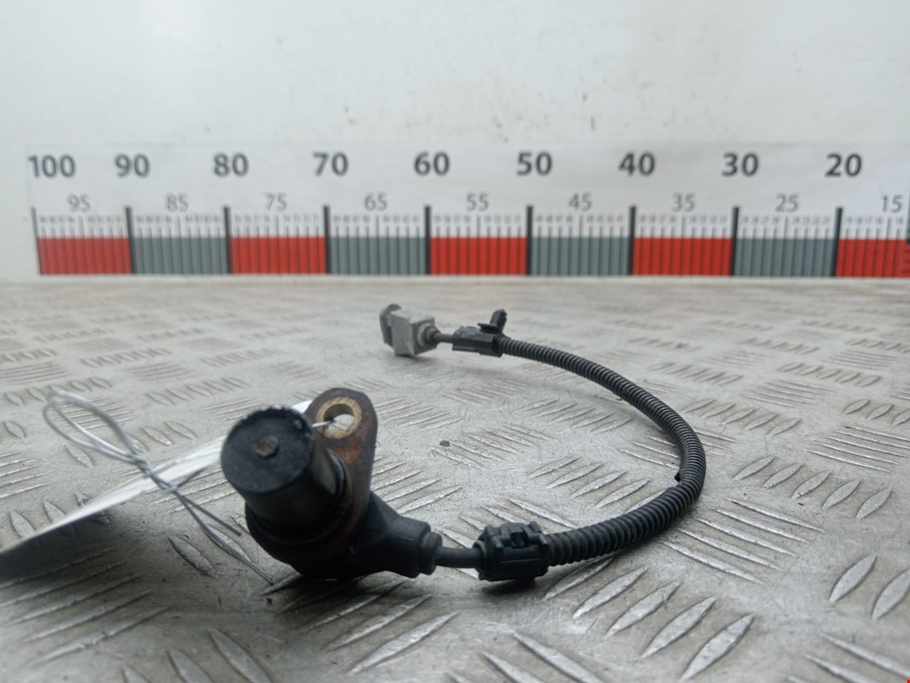 Датчик положения коленвала AUDI A3 8P 2003-2013