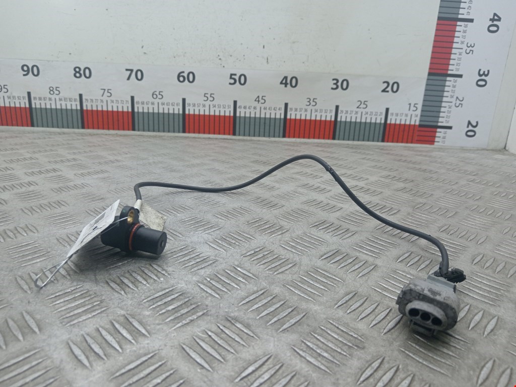 Датчик положения коленвала AUDI TT 8N 1998-2006