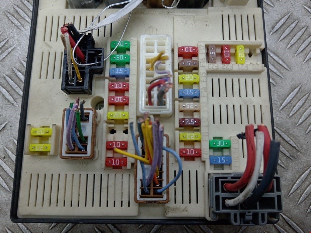 Датчик уровня в бачок омывателя RENAULT Megane III 2009-2016