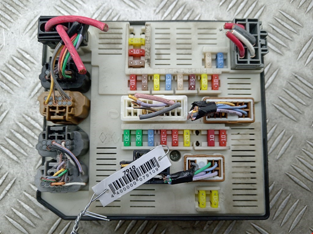 Блок комфорта RENAULT Megane III 2009-2016