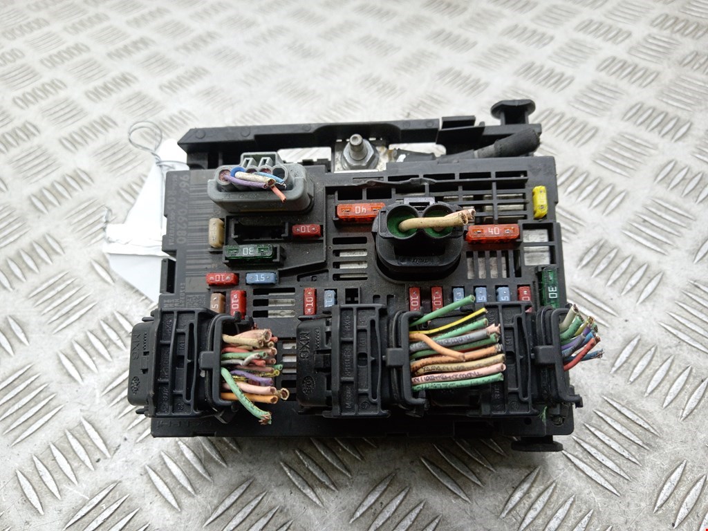 Блок управления ВСМ PEUGEOT 308 2007-2015