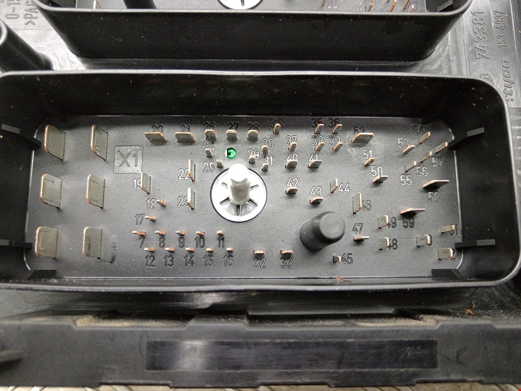 Датчик уровня в бачок омывателя OPEL Astra H/Family 2004-2015