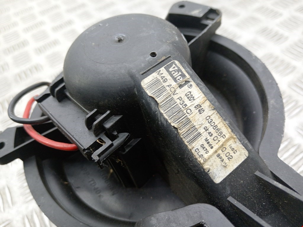 Моторчик (мотор) отопителя салона CITROEN Berlingo 1996-2012