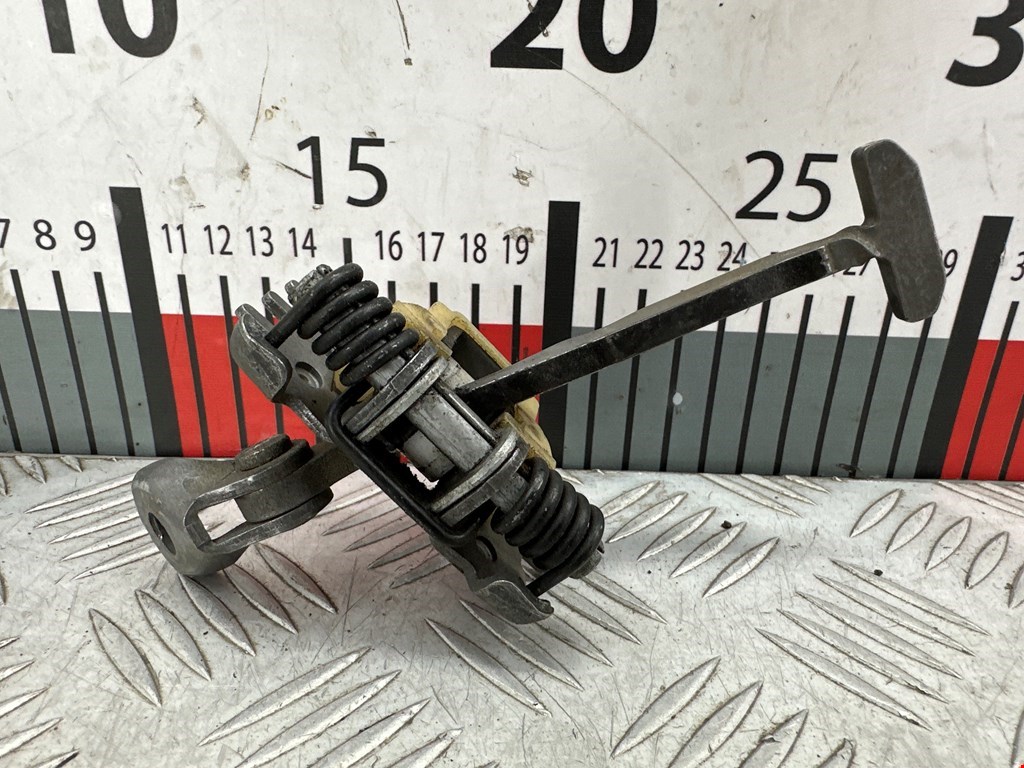 Ограничитель открывания двери RENAULT Laguna 2001-2007