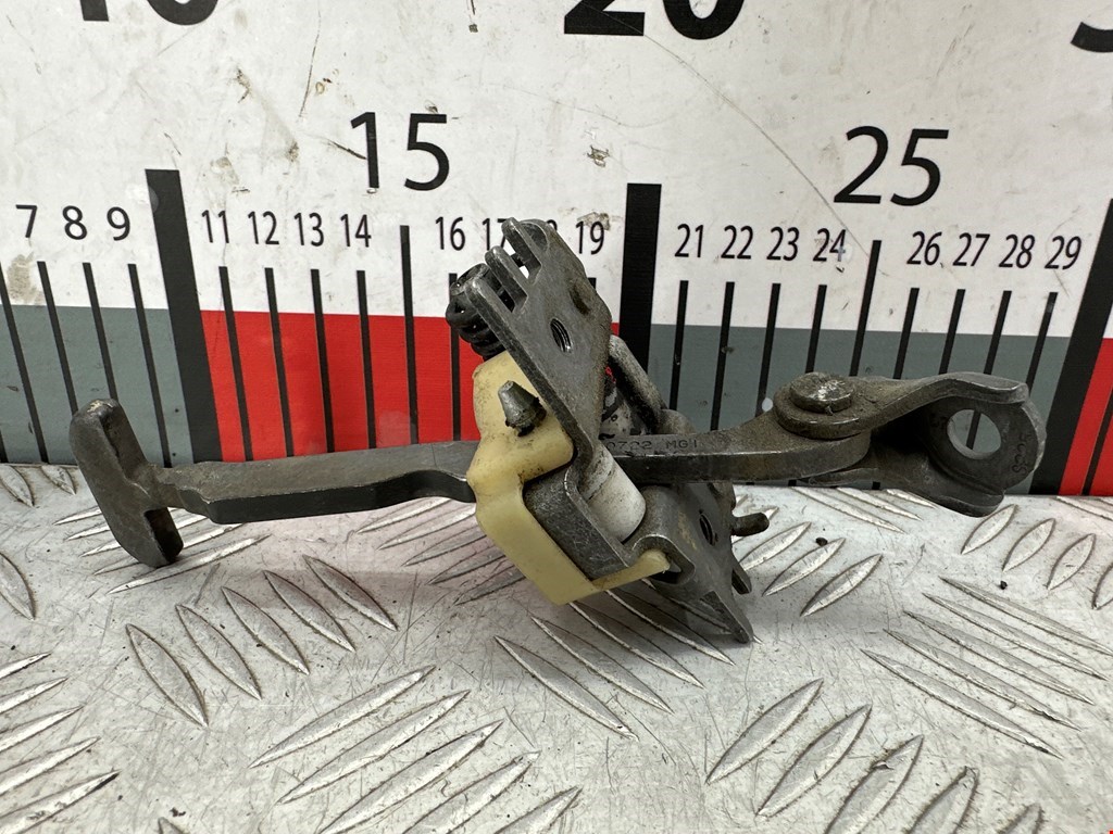 Ограничитель открывания двери RENAULT Laguna 2001-2007