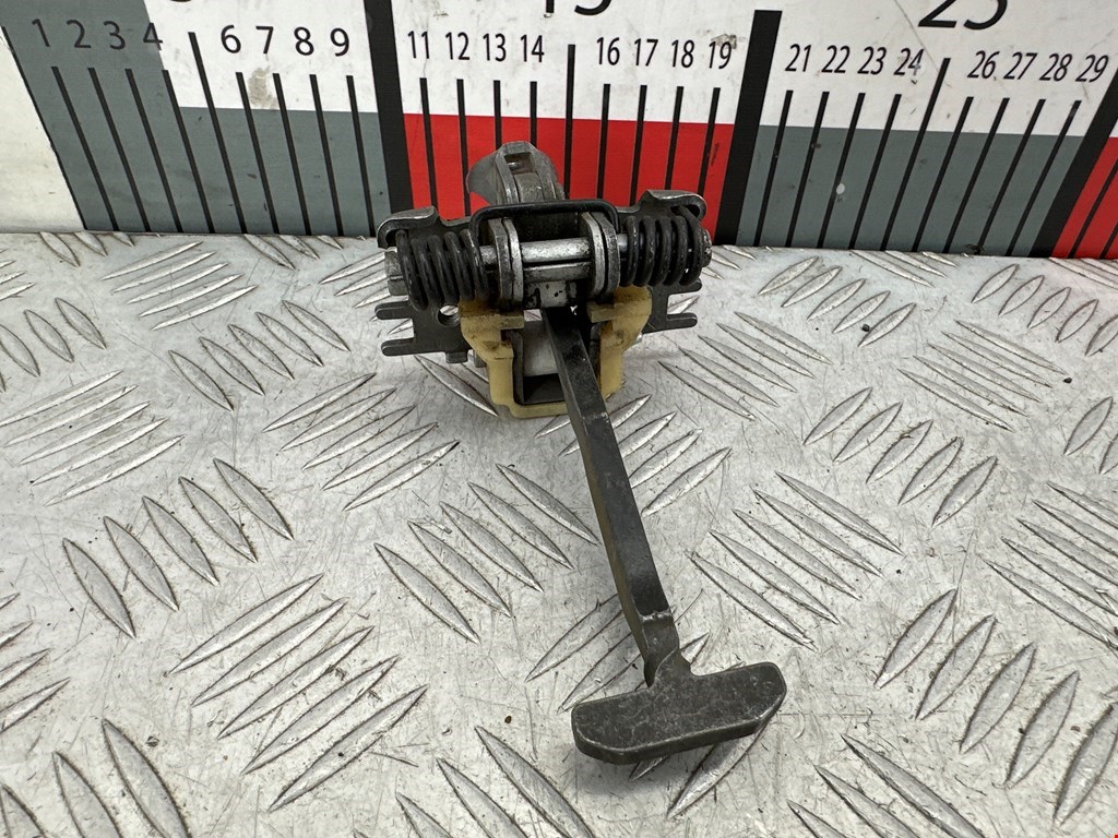 Ограничитель открывания двери RENAULT Laguna 2001-2007