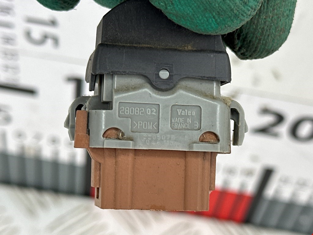 Кнопка стеклоподъемника RENAULT Laguna 2001-2007