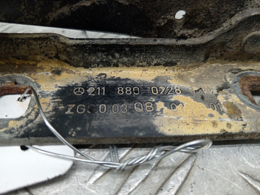 Петля капота левая/правая MERCEDES-BENZ S-Class IV W220 1998-2005