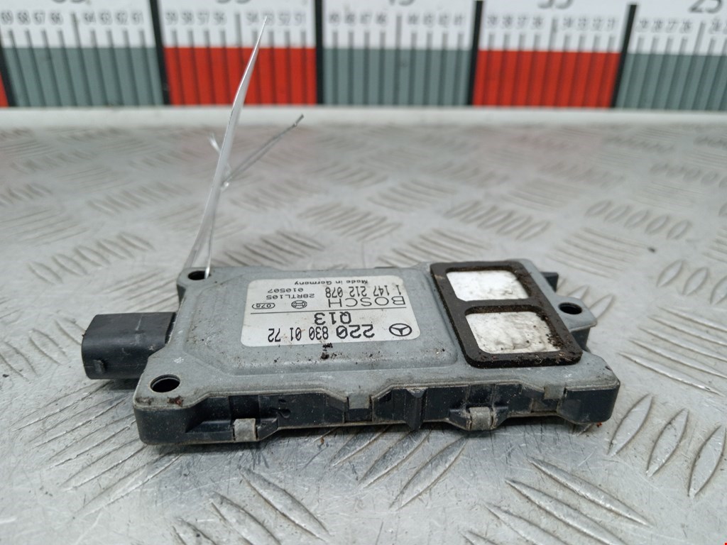 Датчик загрязнения воздуха (датчик системы автоматического распознавания загазованности поступающего воздуха) Mercedes S-Class (W220) (1998-2005)