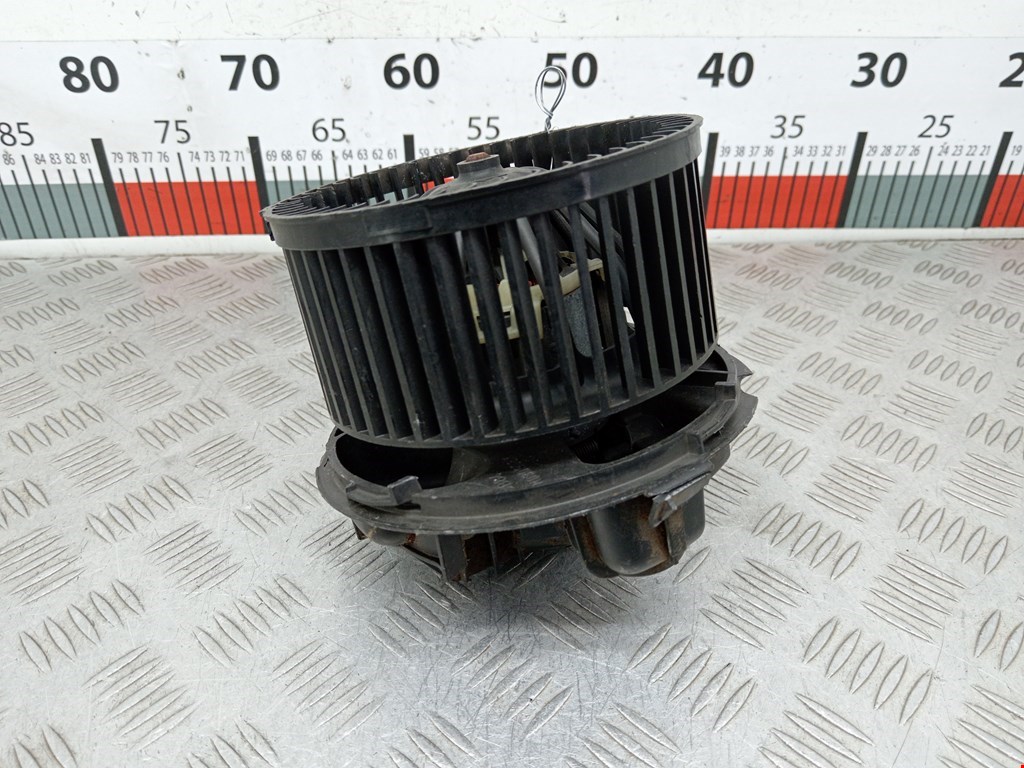 Моторчик (мотор) отопителя салона RENAULT Megane II 2002-2009