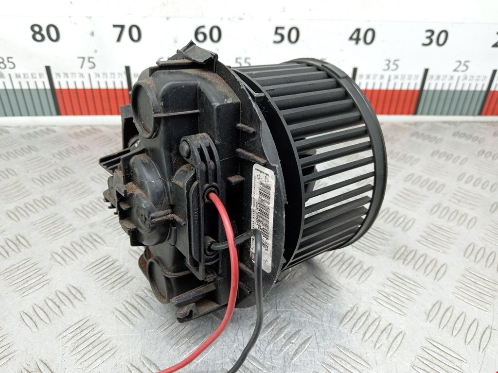 Моторчик (мотор) отопителя салона RENAULT Megane II 2002-2009