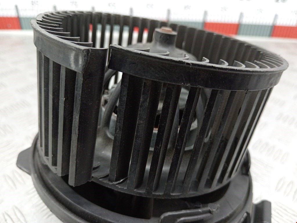 Моторчик (мотор) отопителя салона CITROEN C5 I 2001-2008