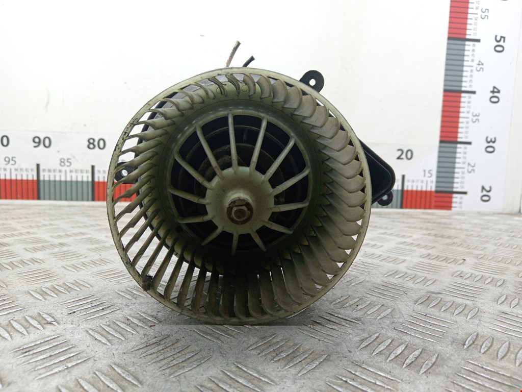 Моторчик (мотор) отопителя салона CITROEN Xantia 1993-2002