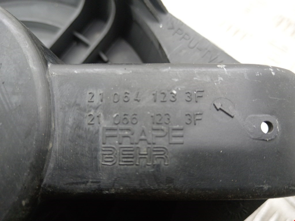 Моторчик (мотор) отопителя салона CITROEN Xantia 1993-2002