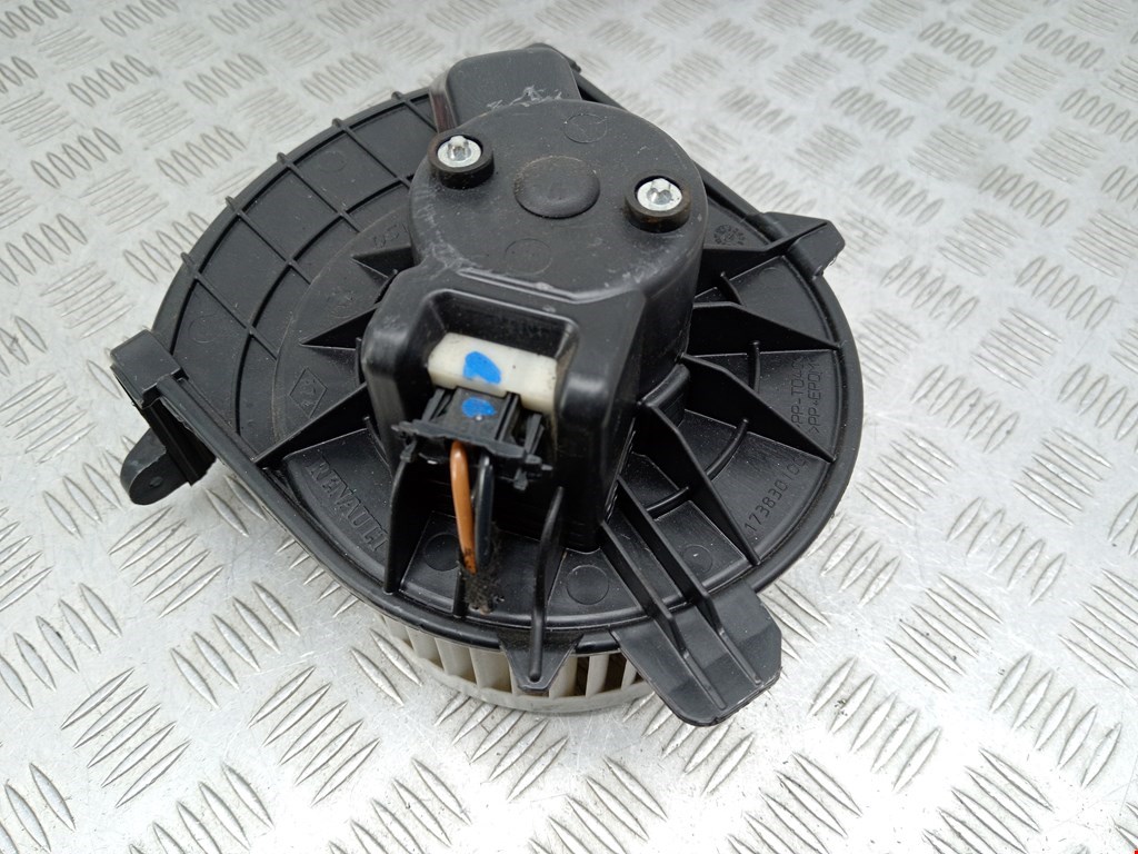 Моторчик (мотор) отопителя салона RENAULT Kangoo 2008-2021