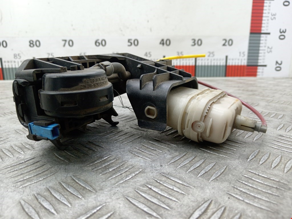 Замок багажника (крышки двери) MERCEDES-BENZ S-Class IV W220 1998-2005