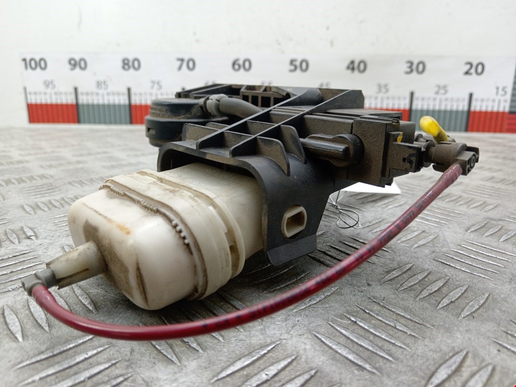 Замок багажника (крышки двери) MERCEDES-BENZ S-Class IV W220 1998-2005