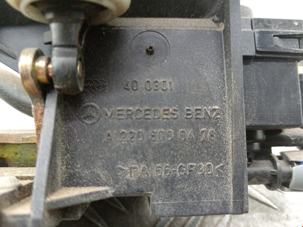 Замок багажника (крышки двери) MERCEDES-BENZ S-Class IV W220 1998-2005