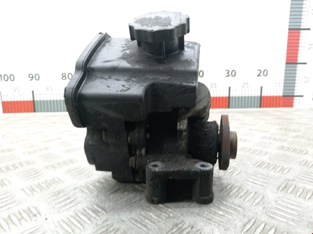 Насос гидроусилителя руля (ГУР) MERCEDES-BENZ Sprinter 901-905/Classic 909 1995-2006