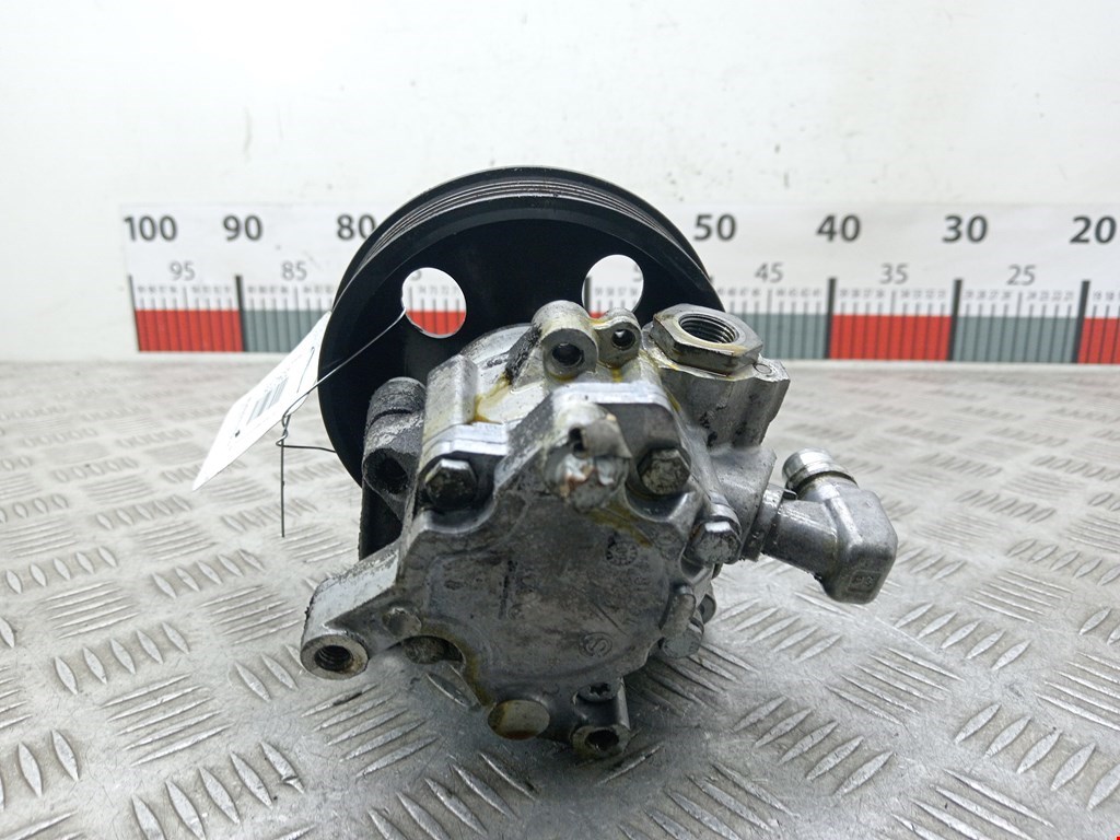 Насос гидроусилителя руля (ГУР) MERCEDES-BENZ CLK-Class W209 2002-2009