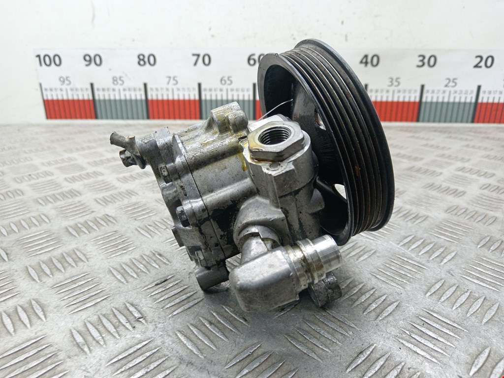 Насос гидроусилителя руля (ГУР) MERCEDES-BENZ CLK-Class W209 2002-2009