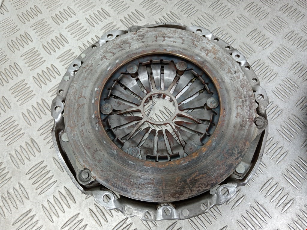 Маховик (демпфер сцепления) MERCEDES-BENZ Sprinter 901-905/Classic 909 1995-2006