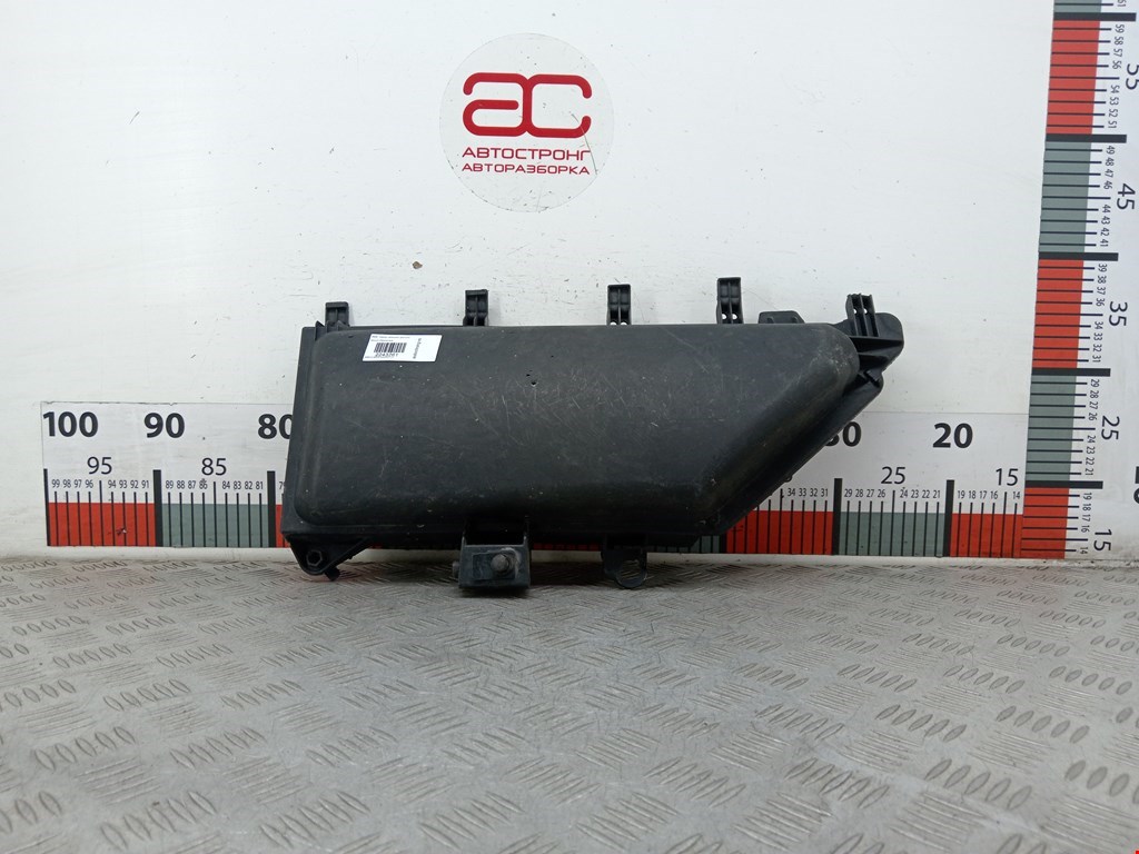 Корпус салонного фильтра BMW 5-Series (E60/E61) (2003-2010)