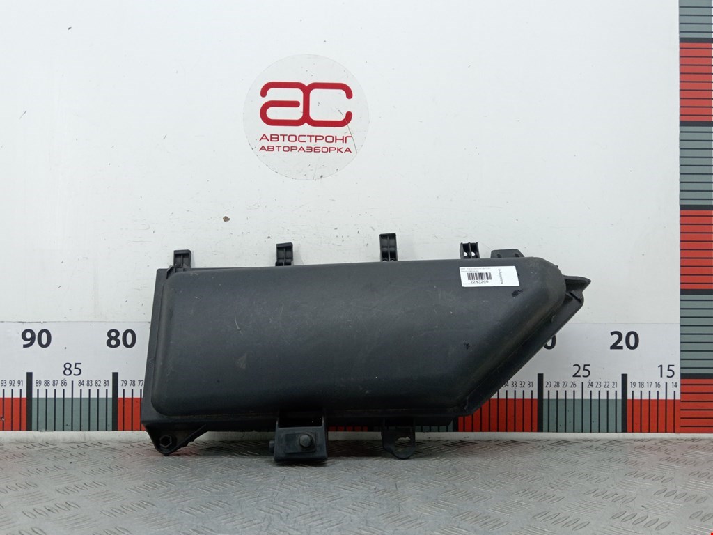 Корпус салонного фильтра BMW 5-Series (E60/E61) (2003-2010)