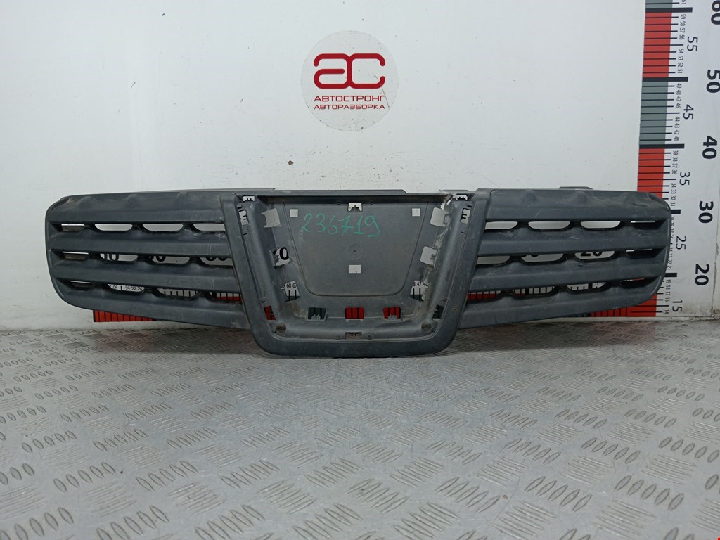 Решетка радиатора NISSAN Qashqai J10 2006-2013