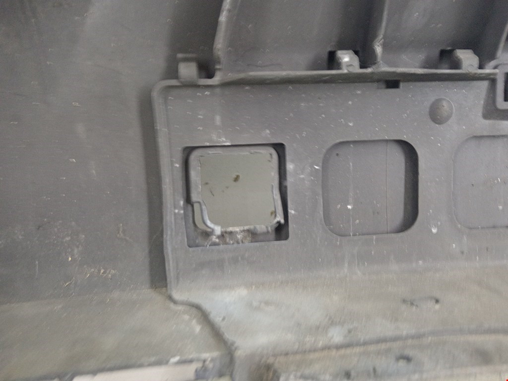 Бампер передний BMW 5er 5 серия E60/E61 2003-2010