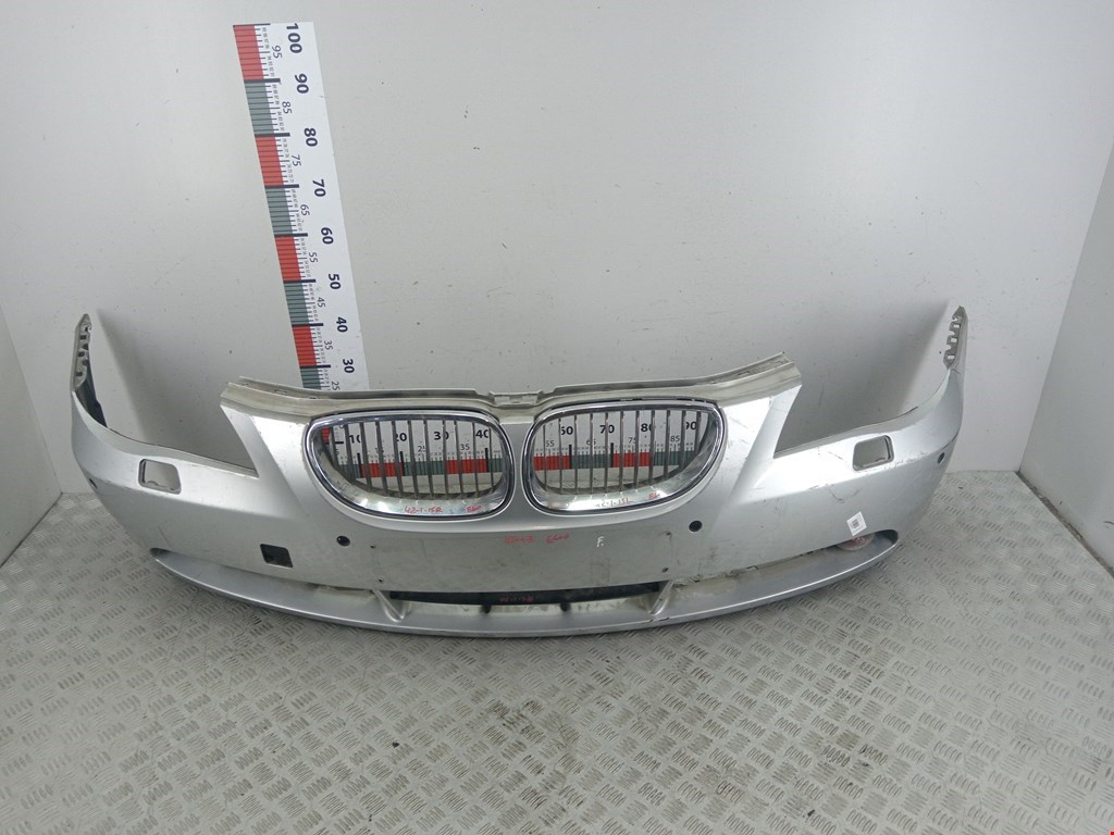 Бампер передний BMW 5er 5 серия E60/E61 2003-2010